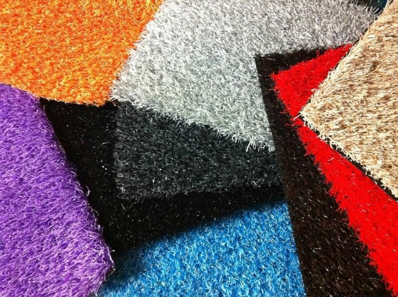 Stalen kunstgras in verschillende kleuren